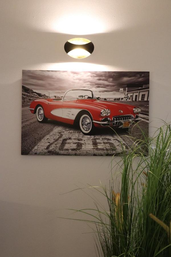 Ferienwohnung Mit Garage, Fahrradraum Und Sehr Grosser Sonnenverwoehnten Terrasse Lagundo Eksteriør bilde