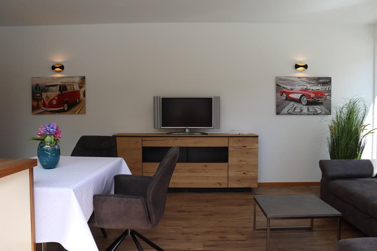 Ferienwohnung Mit Garage, Fahrradraum Und Sehr Grosser Sonnenverwoehnten Terrasse Lagundo Eksteriør bilde